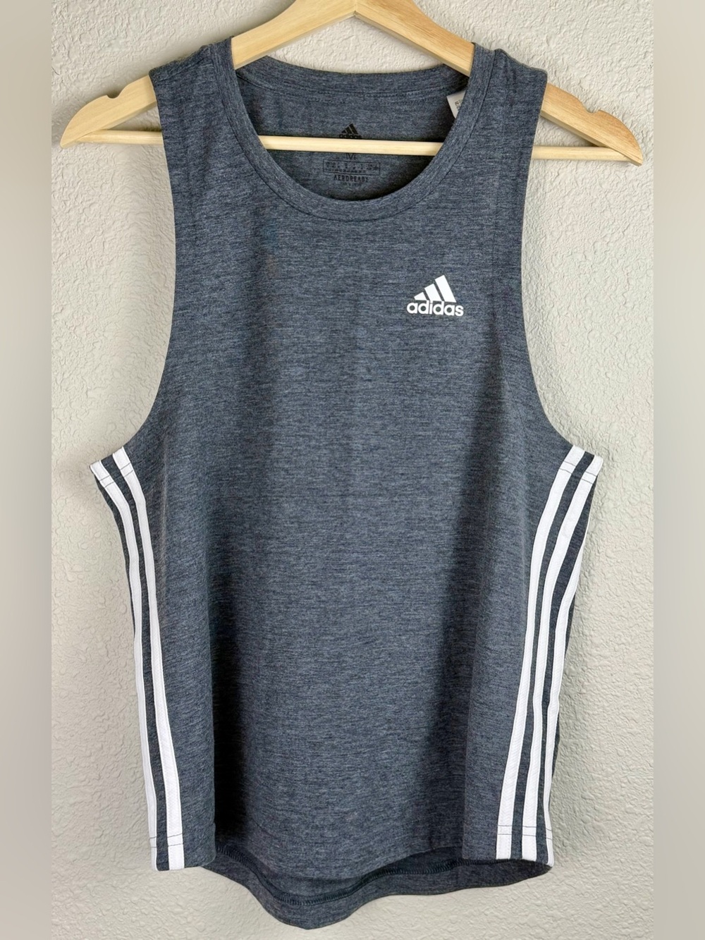 Adidas Aeroready 3-Stripes Training Tank Top Heathered Gray Women’s Medium NWT